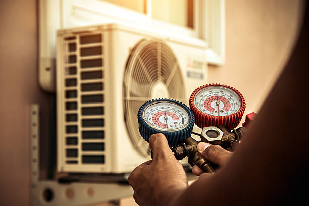 Professional Hvac Installation technician working in Hawkins, TX